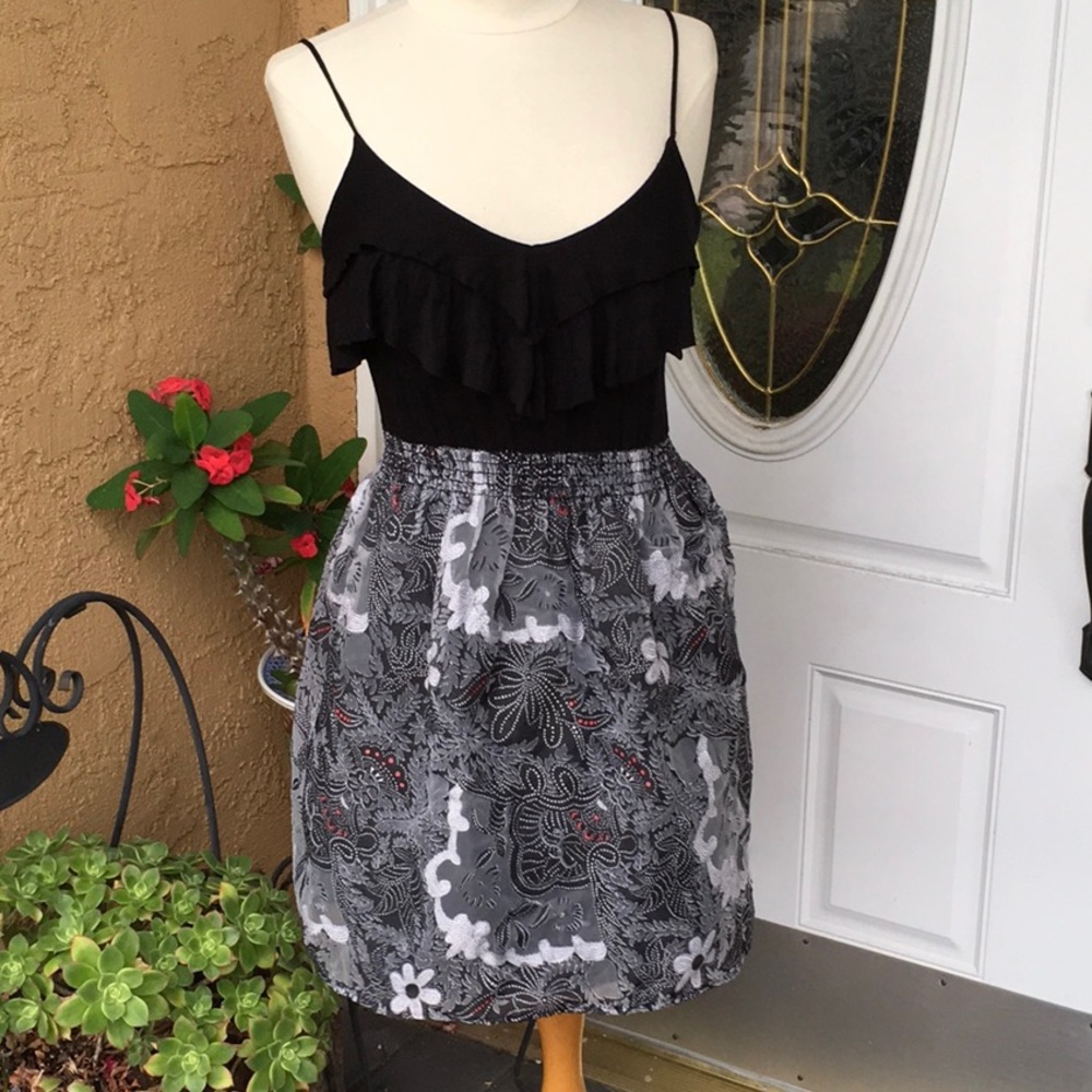 Lovely Day USA dress size L